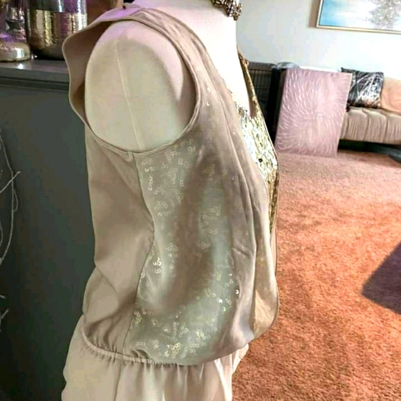 Brand new tank top/ blouse - Picture 2 of 4